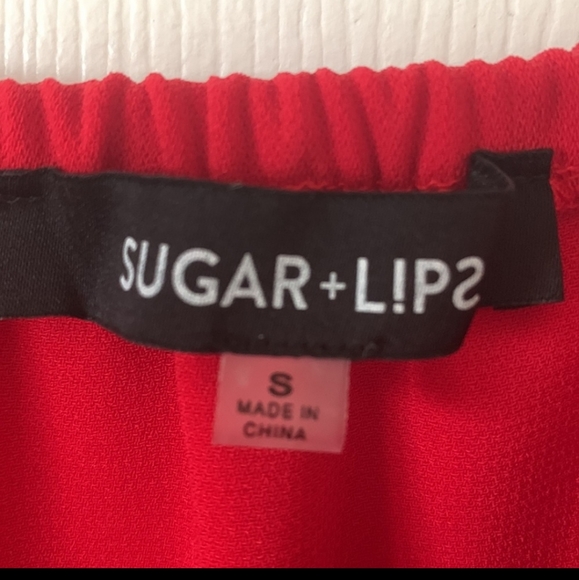 Gorgeous red dress - Picture 2 of 5